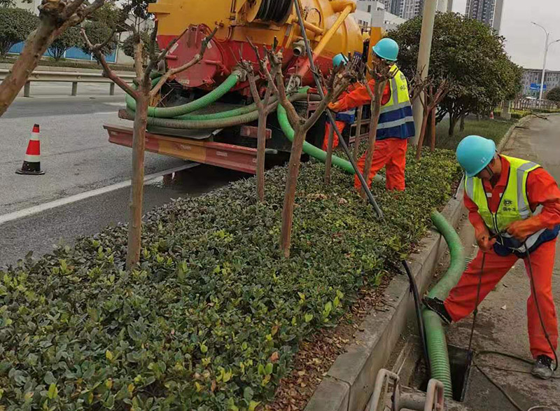 泉山市政管道清淤